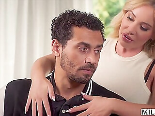 Hungry Stepmom Savannah Seduces Her Stepsons Friend