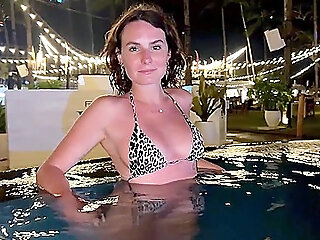 After A Wild Night At The Club, I Hooked Up With A Girl: Creampie And Golden Shower